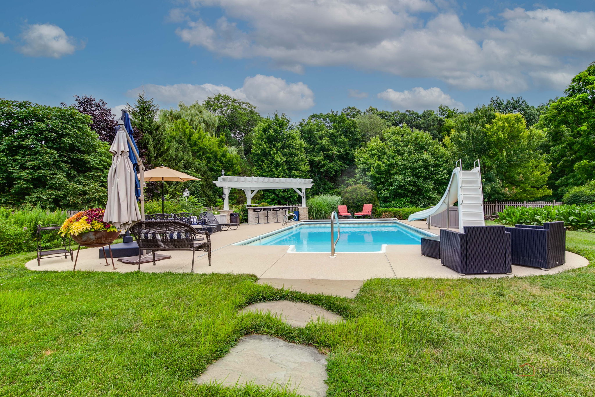 A Summer Retreat!