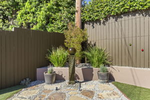  Photo 34