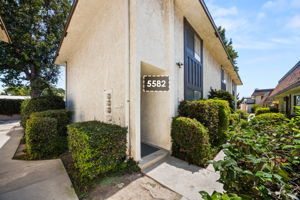  Photo 0