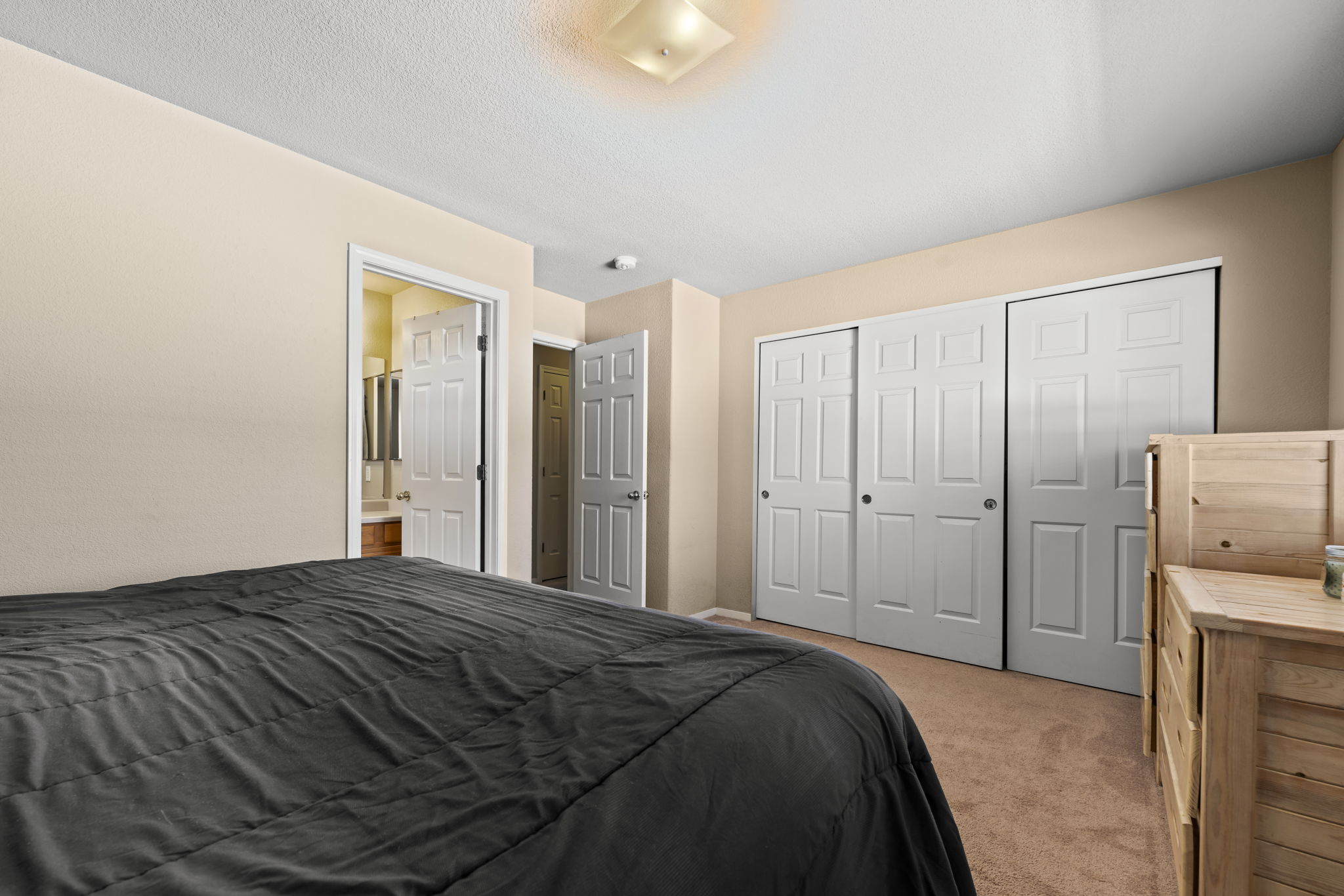 5583 Diablo Ct, Sun Valley, NV 89433, USA Photo 15