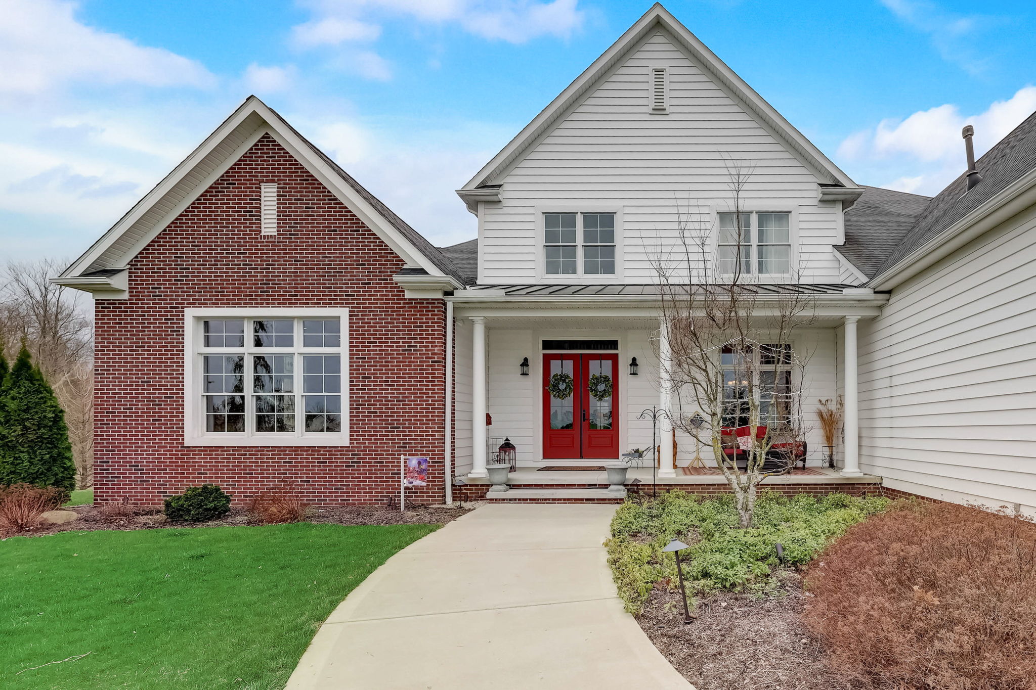 5586 Smith Kramer St NE, Hartville, OH 44632 ShowingTime+ Listing Media Services