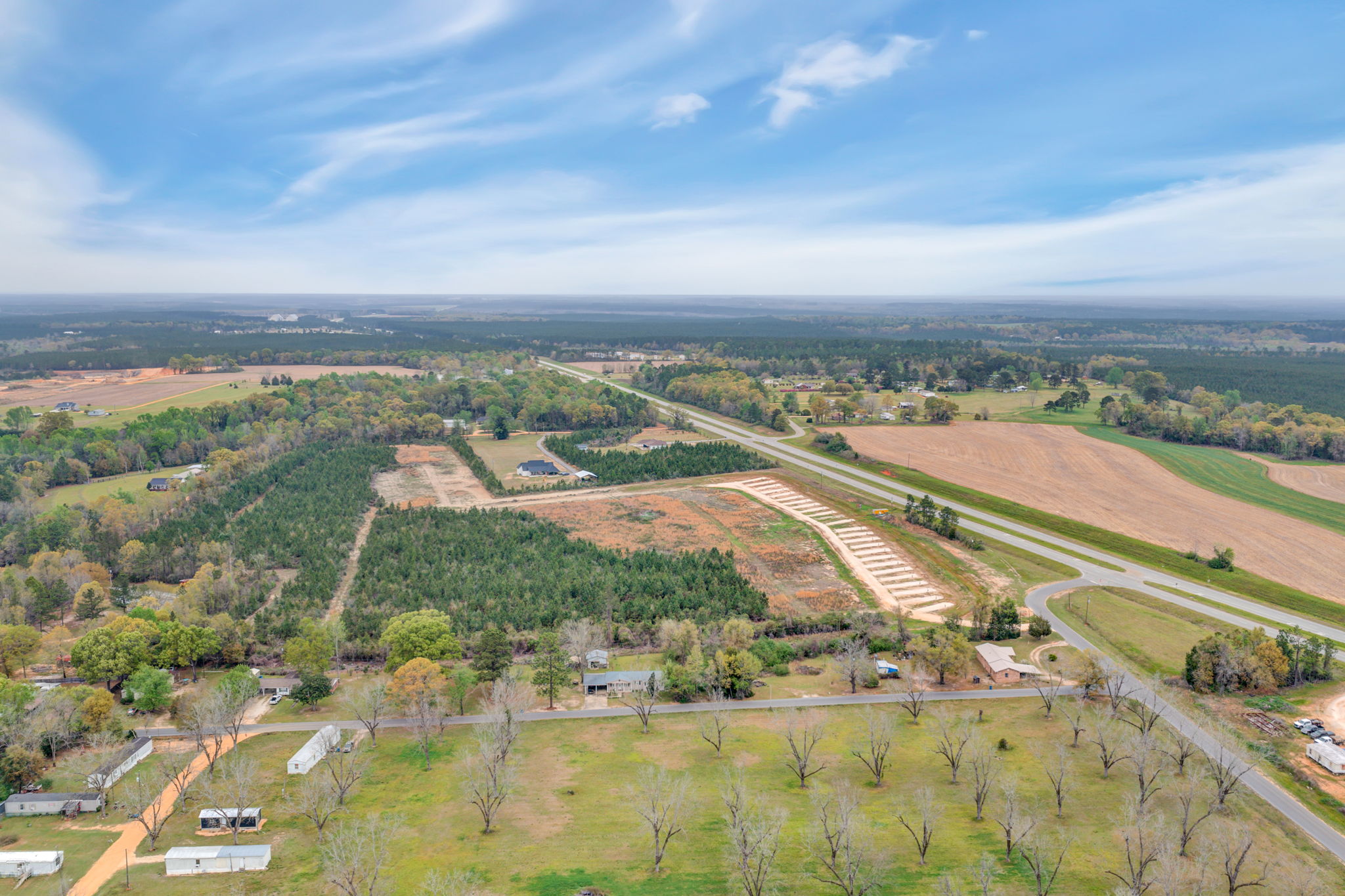 1961 Hwy 113 - 390ft-8