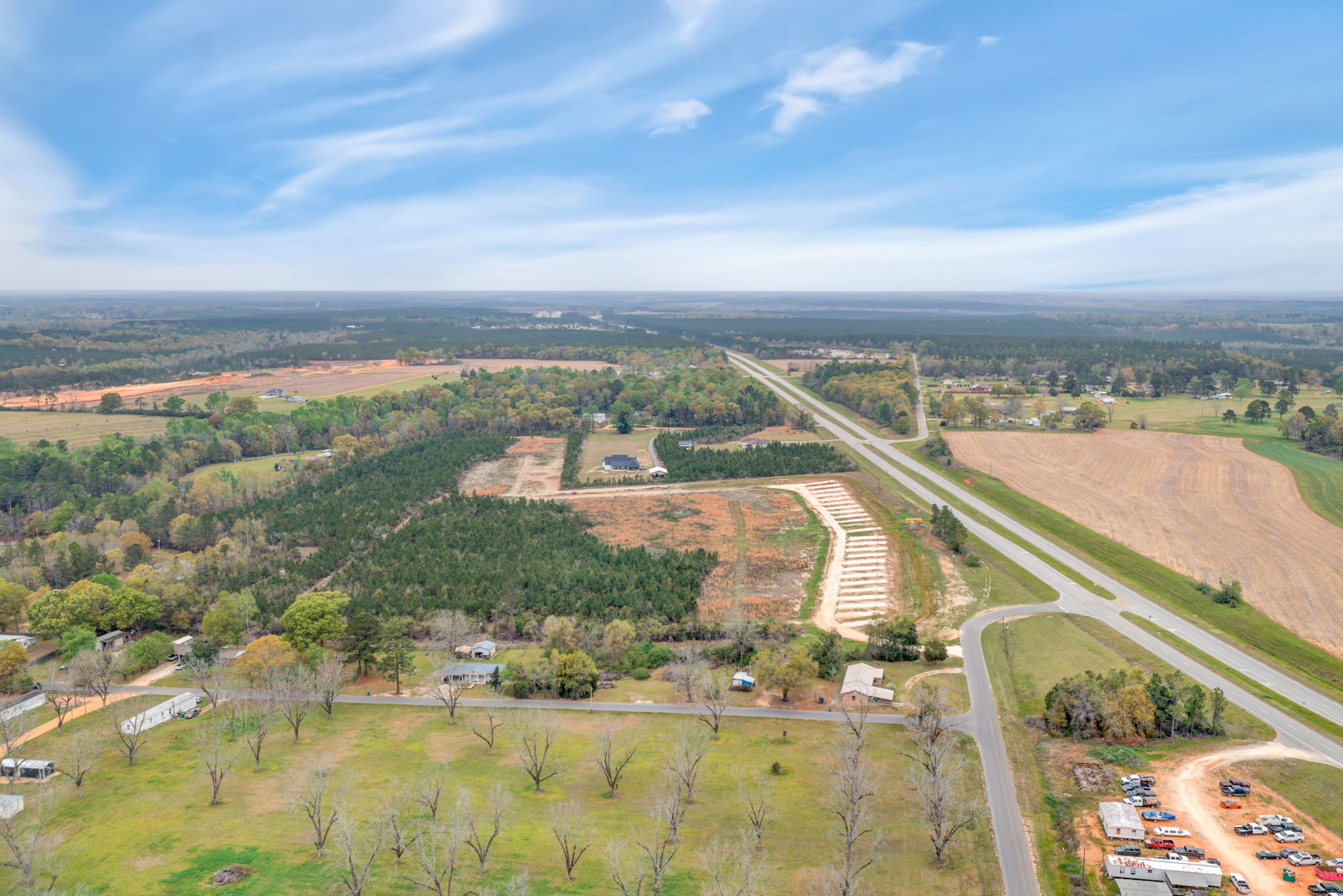 1961 Hwy 113 - 390ft-9