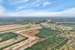 1961 Hwy 113 - 390ft-5