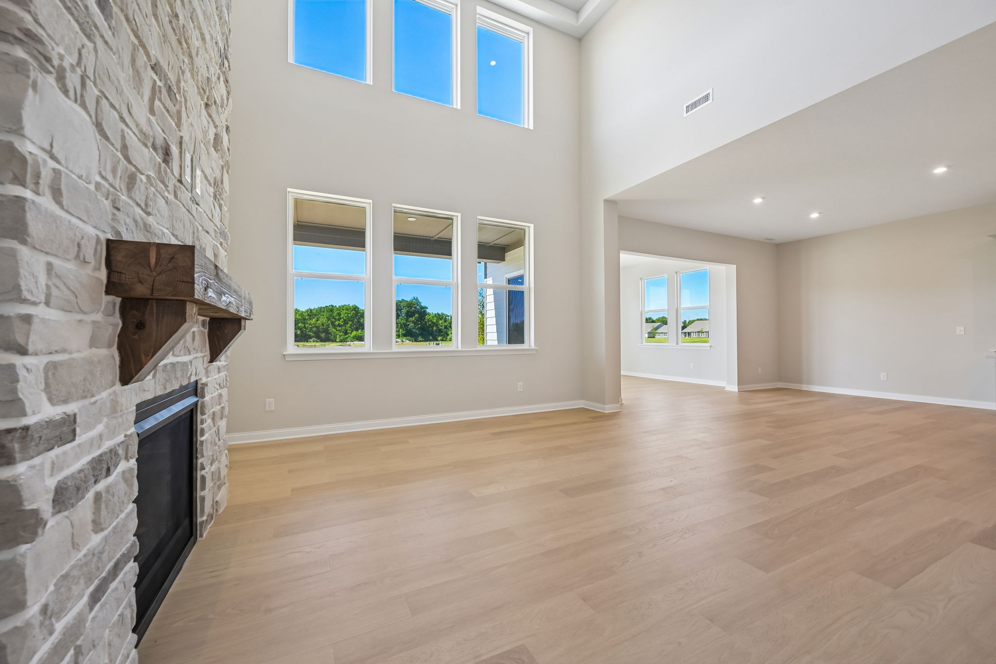 5589 Gaston Road-S2006-008