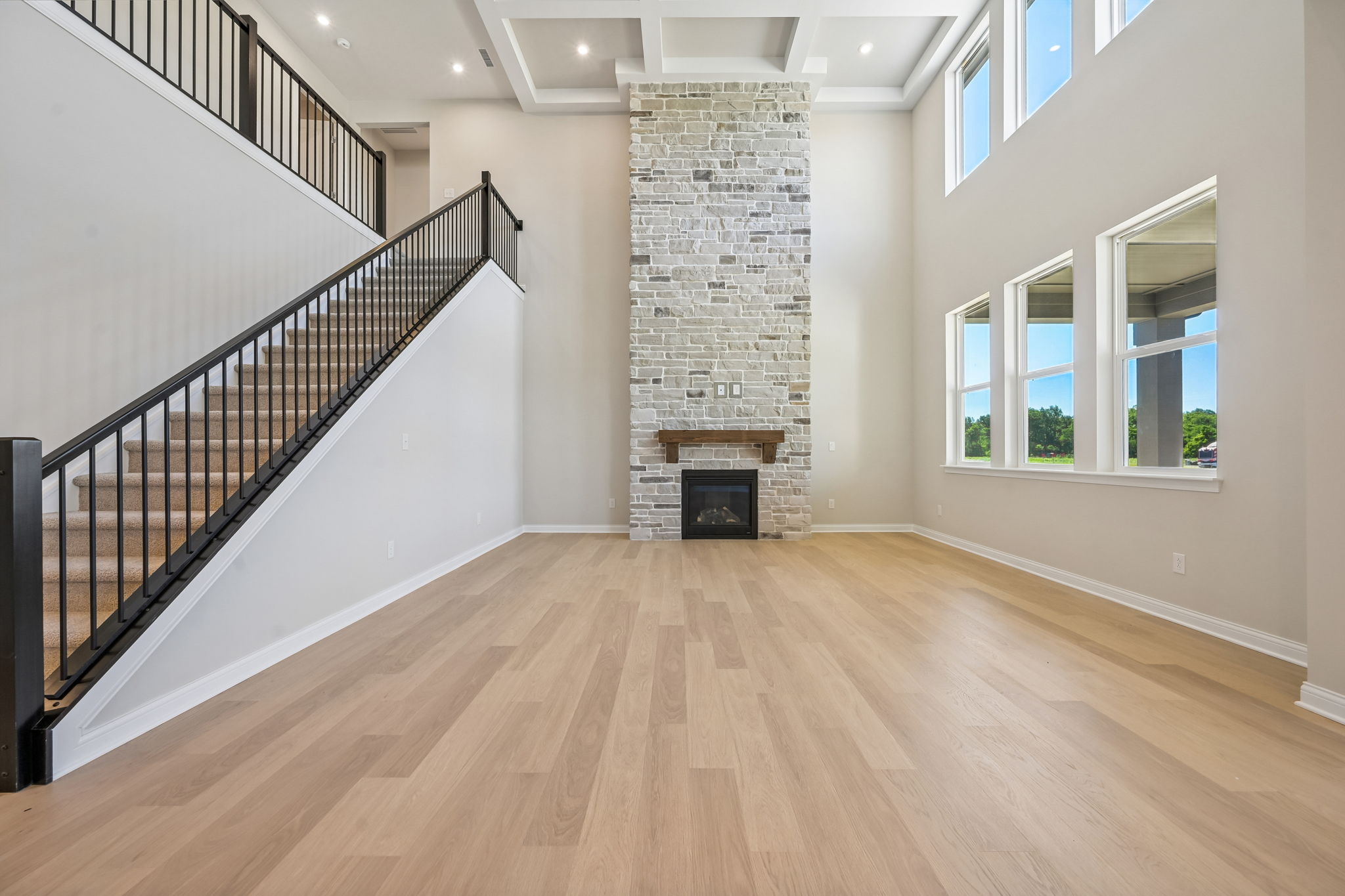 5589 Gaston Road-S2006-011