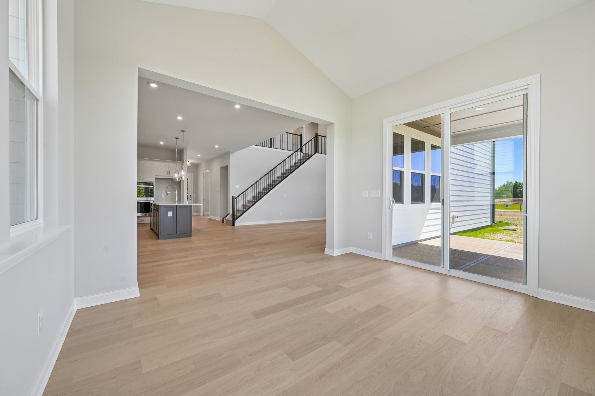 5589 Gaston Road-S2006-012