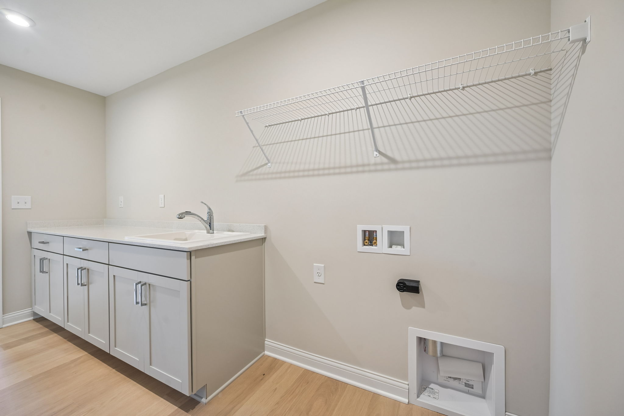 5589 Gaston Road-S2006-042