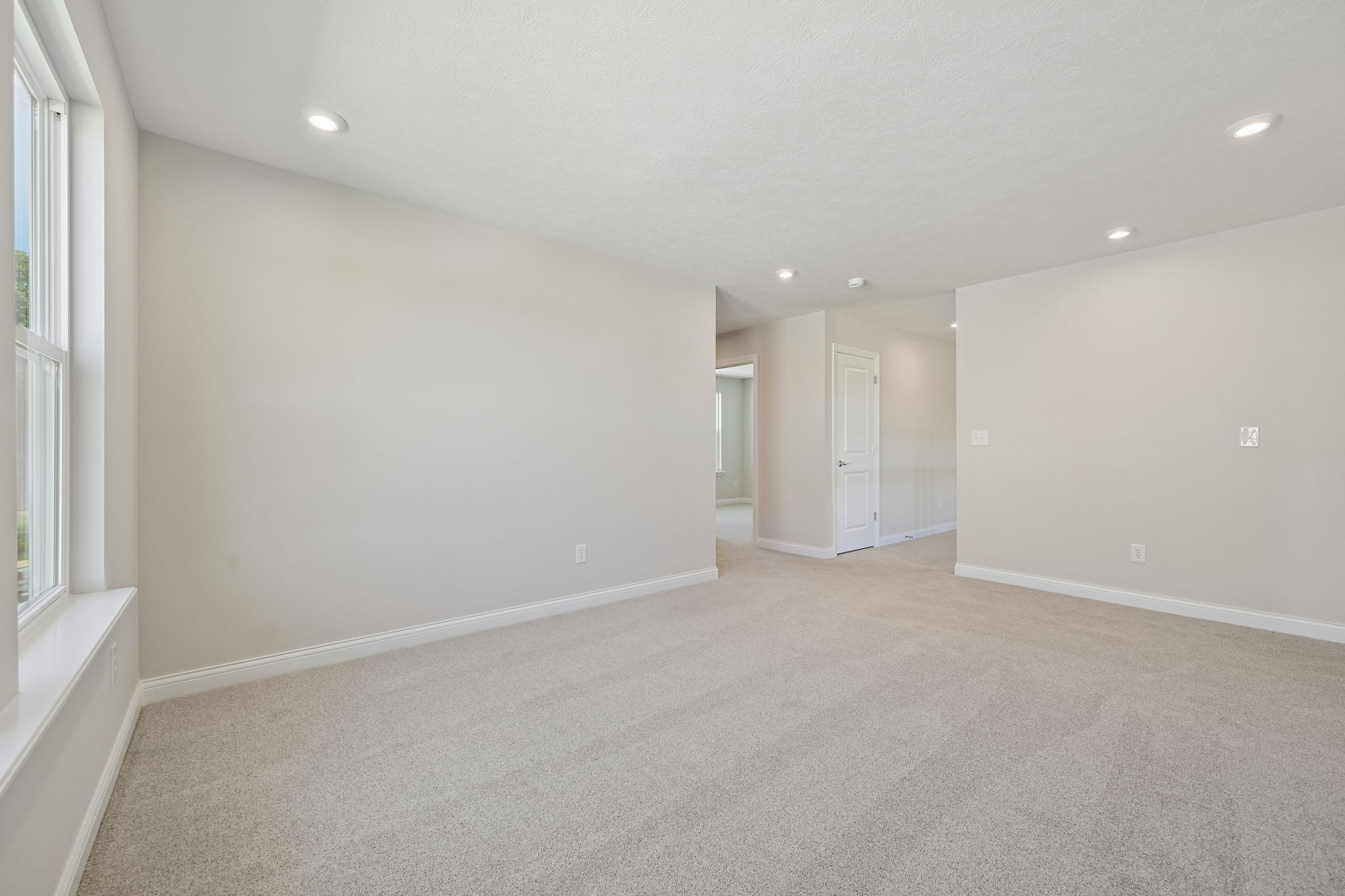 5589 Gaston Road-S2006-045