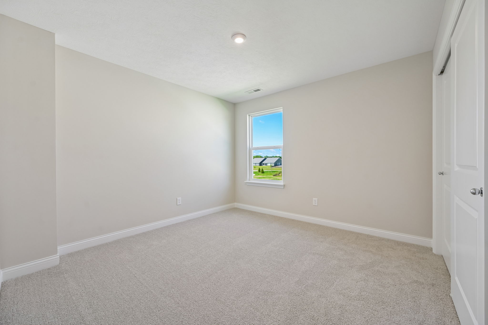 5589 Gaston Road-S2006-054