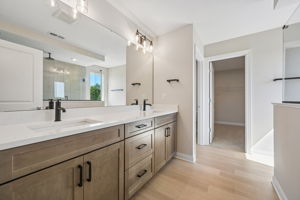 5589 Gaston Road-S2006-034