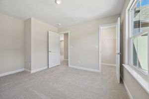 5589 Gaston Road-S2006-047