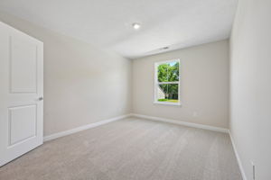 5589 Gaston Road-S2006-051
