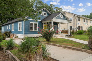  Photo 0