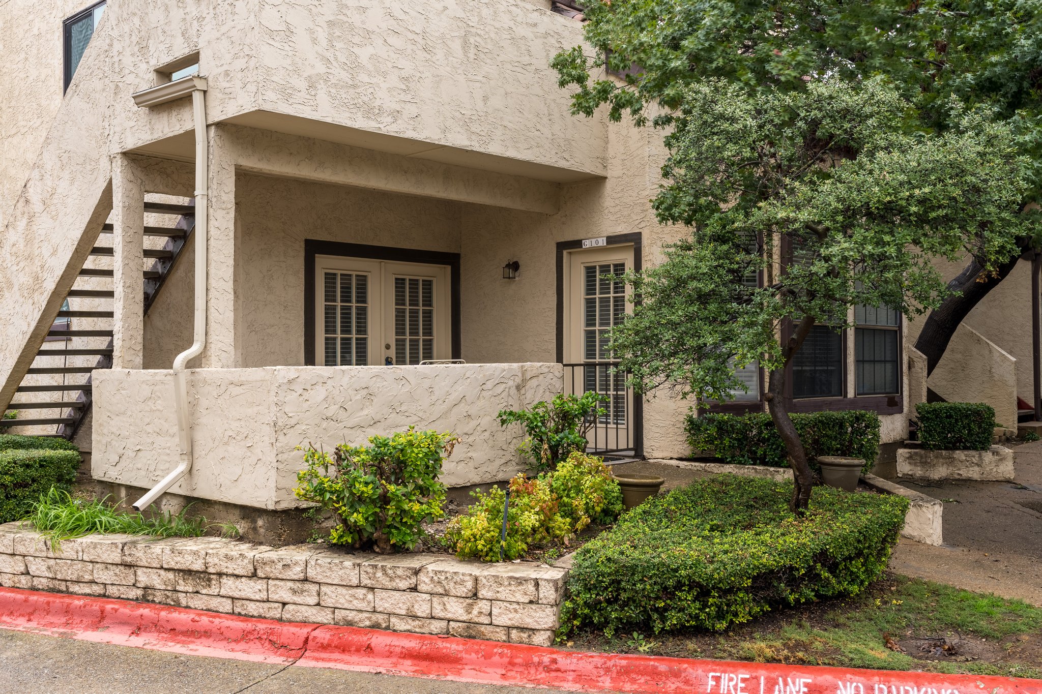 5590 Spring Valley Rd, Dallas, TX 75254, USA Photo 25