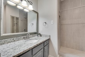 5590 Spring Valley Rd, Dallas, TX 75254, USA Photo 18