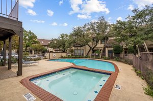 5590 Spring Valley Rd, Dallas, TX 75254, USA Photo 27