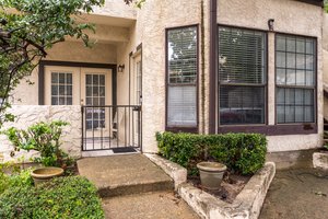 5590 Spring Valley Rd, Dallas, TX 75254, USA Photo 25