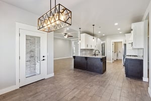 5592 NE Snowy Owl Rd_020.jpg