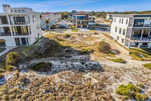 Benefit from recently upgraded paved roads ...