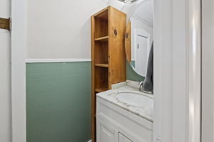  Photo 32
