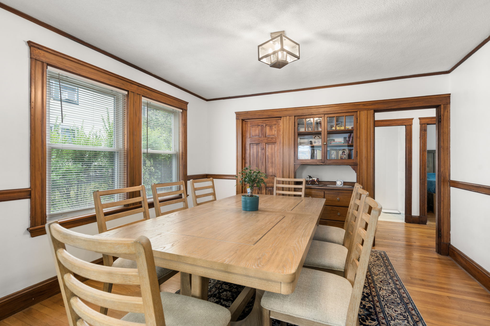 Interior (36 of 39)