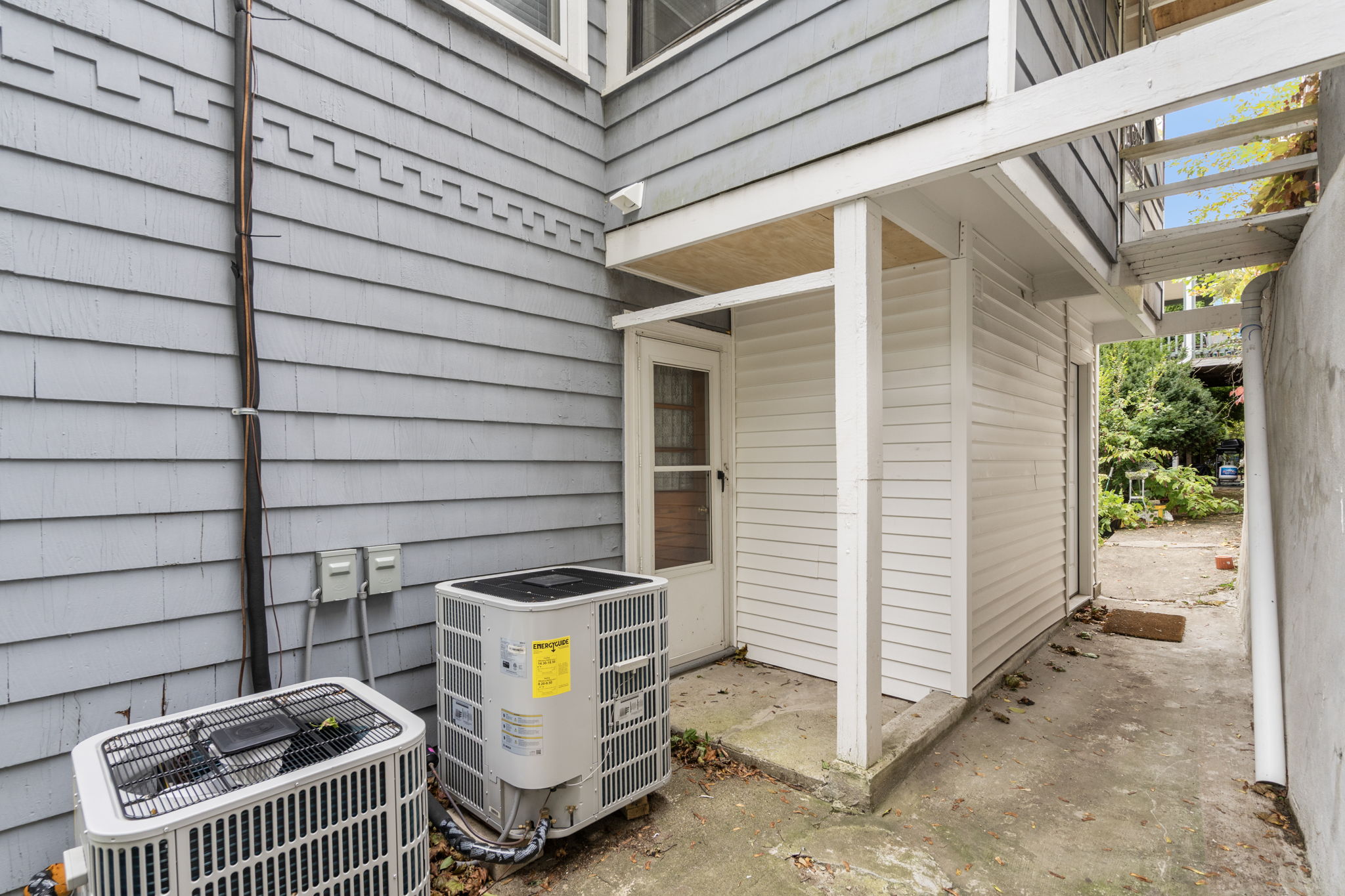Exterior (6 of 22)