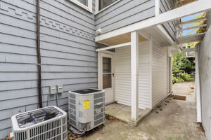 Exterior (6 of 22)
