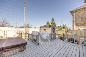  Photo 35