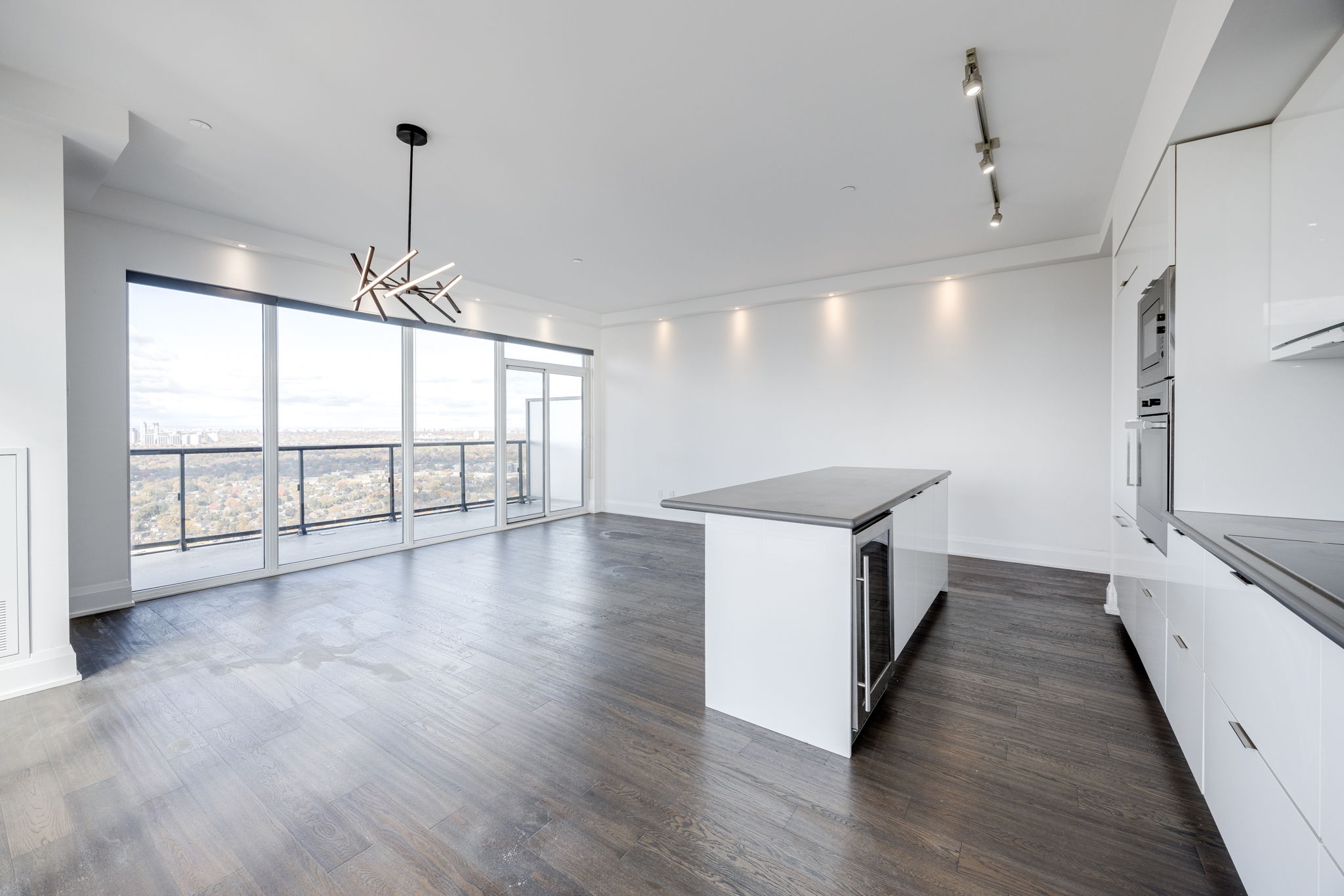 Toronto property showcase — delivered property photograph 10