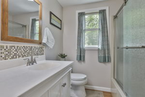  Photo 42