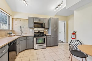 56 Birch Run Dr-S1305-015.jpg