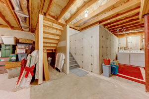  Photo 36