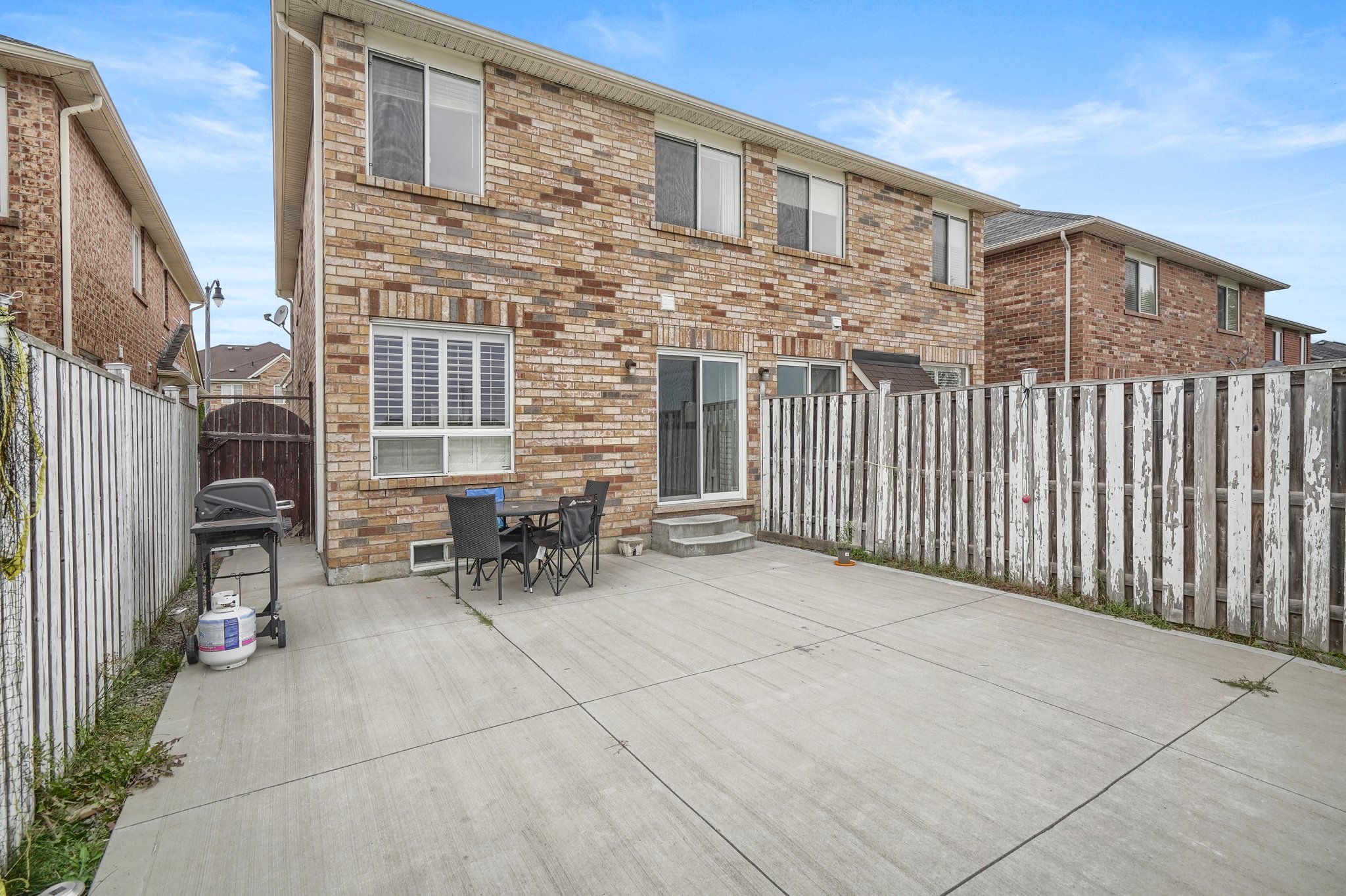 56 Coachlight Crescent, Brampton, ON L6P 2Y7