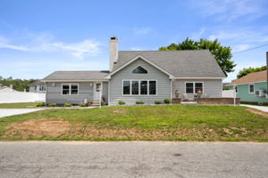  Photo 0