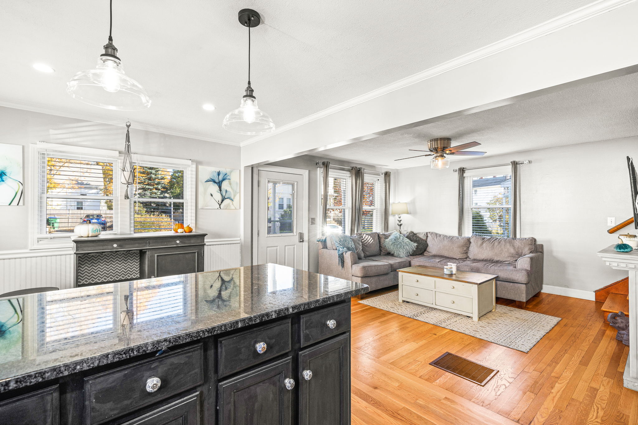  56 Fountain St, Medford, MA 02155, US Photo 12