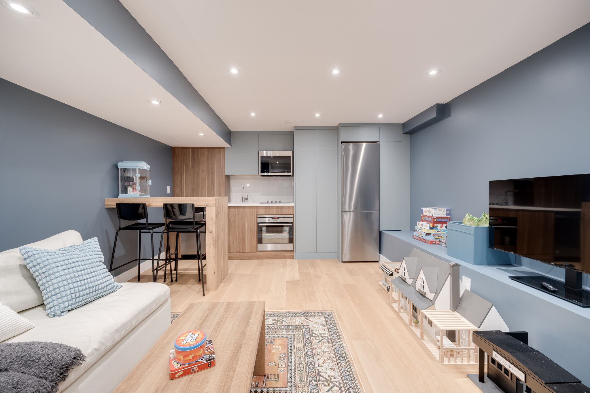 Toronto property showcase — delivered property photograph 28