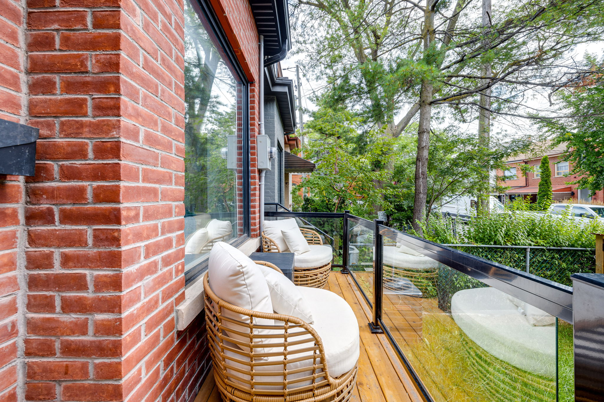 Toronto property showcase — delivered property photograph 3
