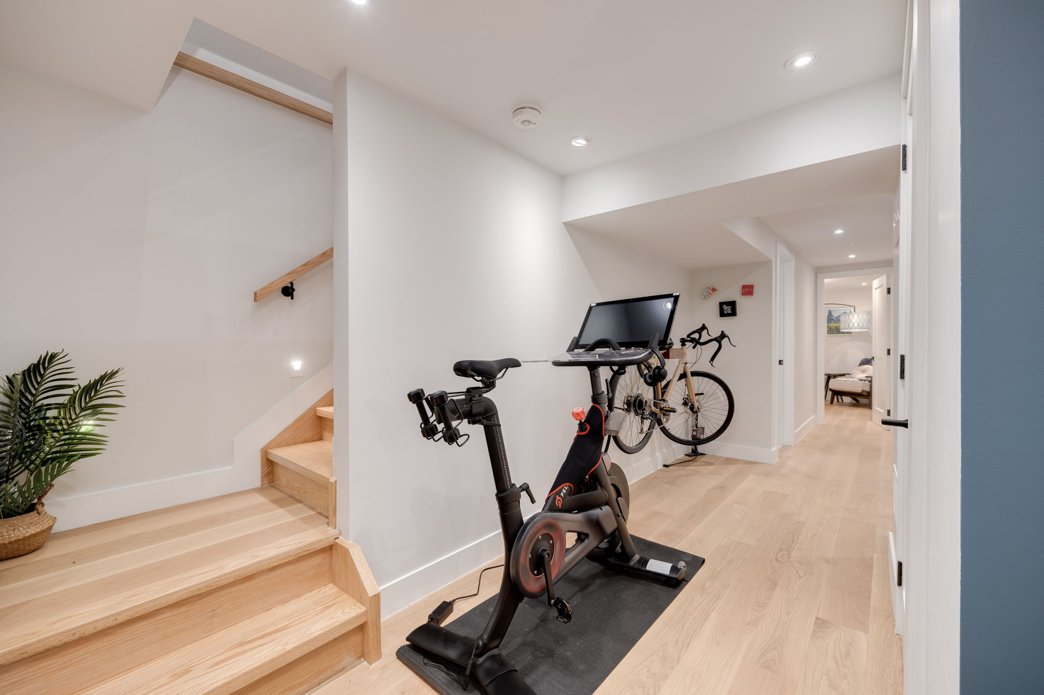 Toronto property showcase — delivered property photograph 31