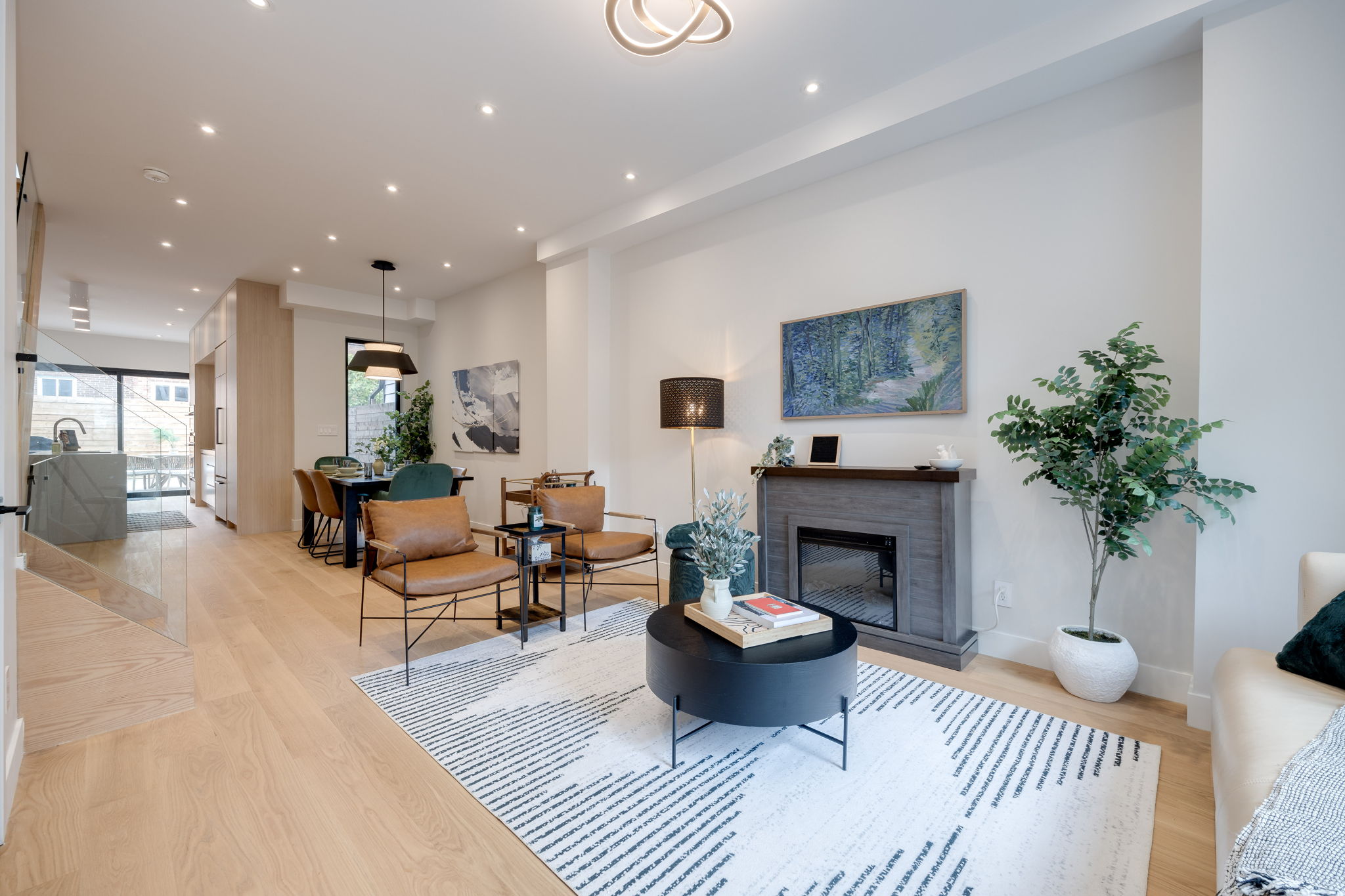 Toronto property showcase — delivered property photograph 6