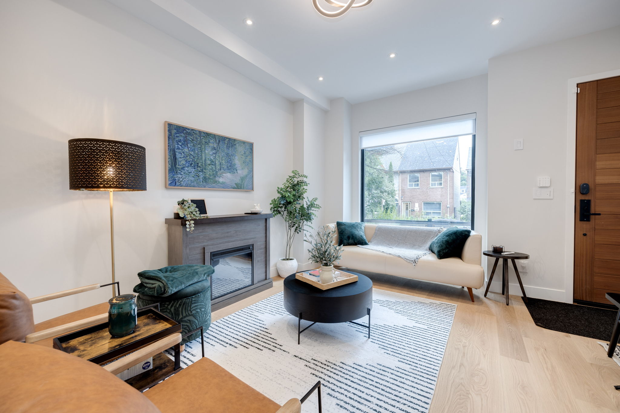 Toronto property showcase — delivered property photograph 5