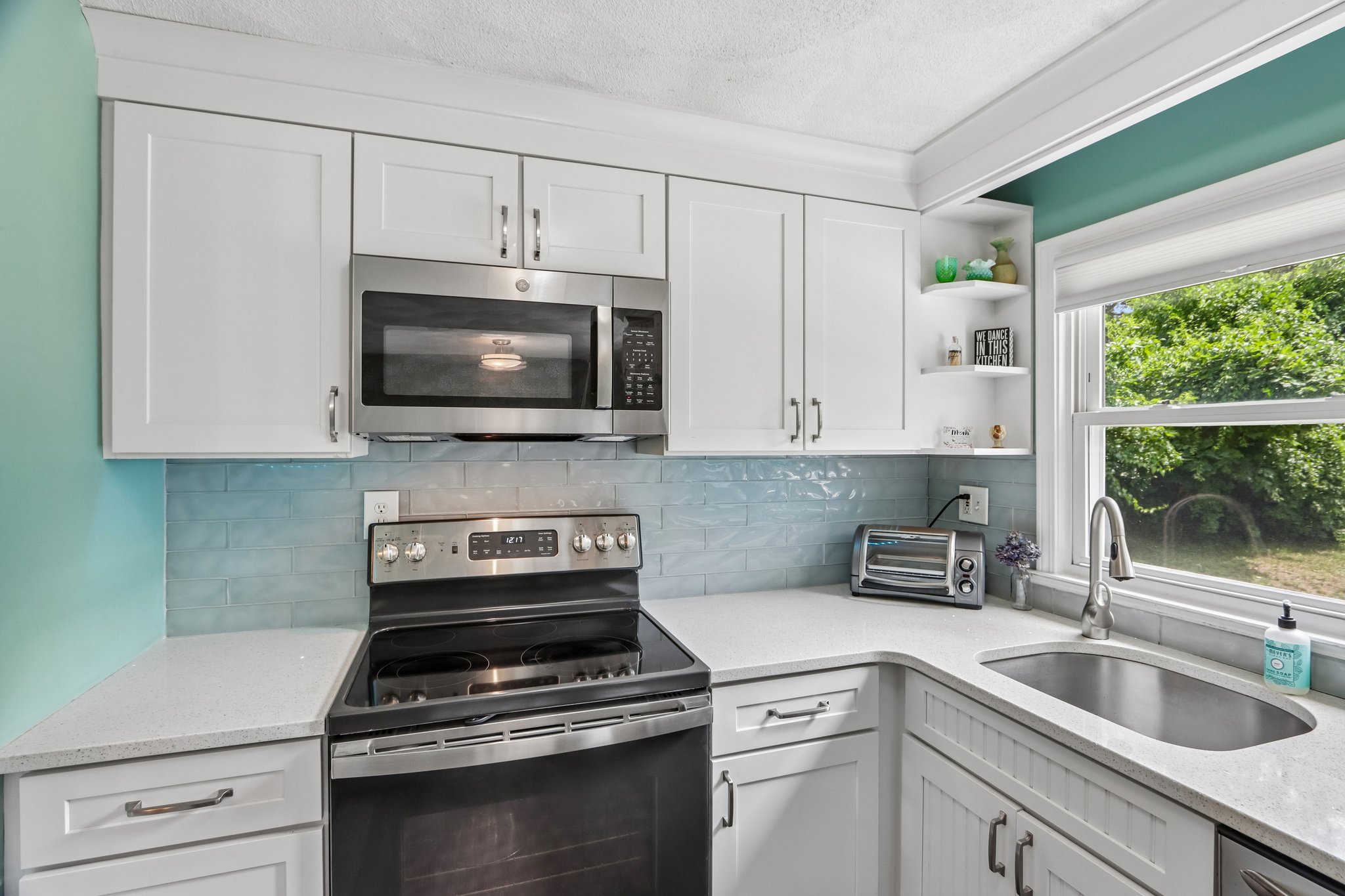 Jetwood St-S0707-011.jpg