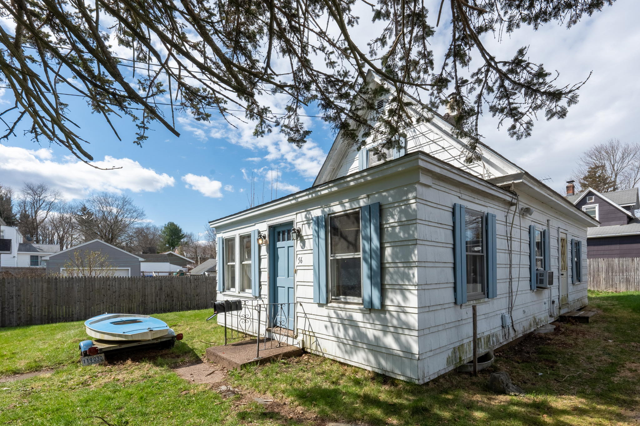 56 Kensington St, Manchester, CT 06040, USA Photo 4