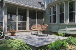 ExteriorRearDeck-1