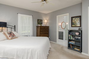 Bedroom4-2