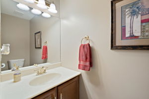  56 Meadow Dr, Orangeville, ON L9W 4C6, US Photo 7