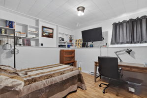  Photo 27