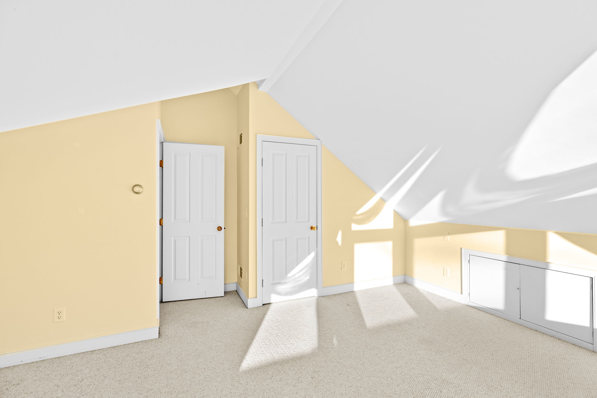 Third-Floor Bedroom 3 2