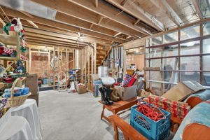  Photo 49