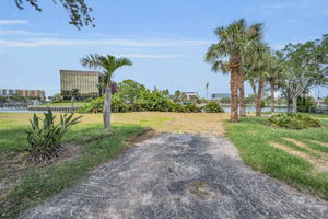 Vacant Lot4